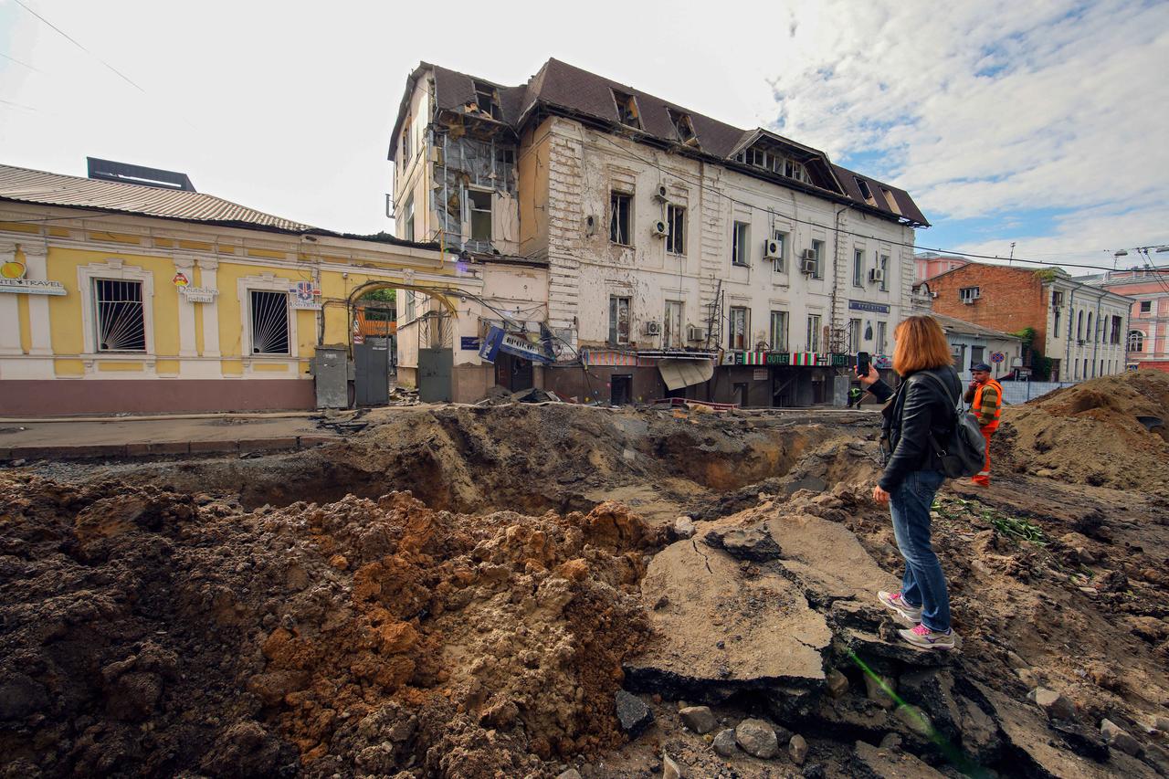 Posljedice ruskog granatiranja u centru Harkiva