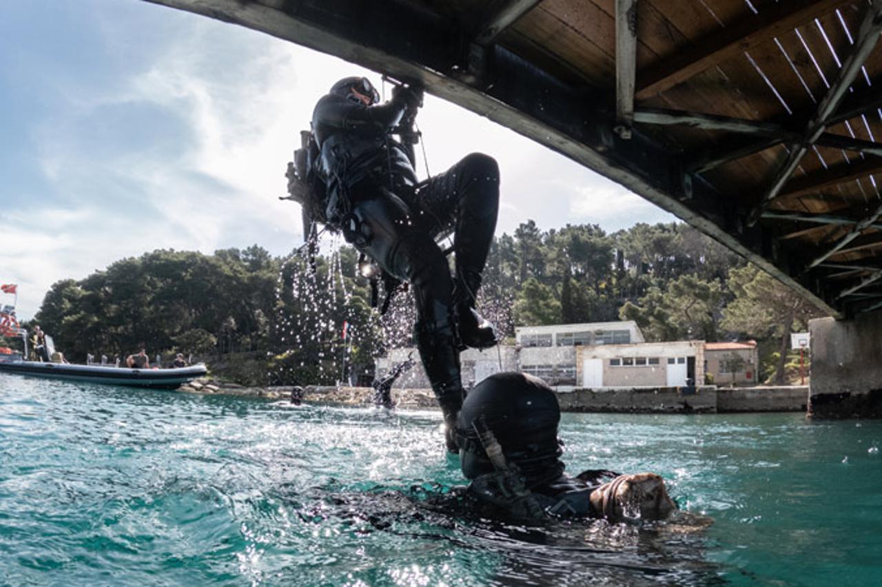 Vježba Navy SEALS-a i hrvatskih komandosa