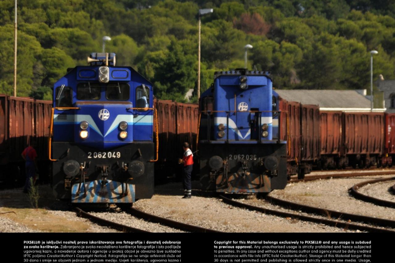 '29.03.2013., Pula - Do kraja iduceg tjedna ukida se prijevoz tereta na nekim linijama zeljeznickog prijevoza. Photo: Dusko Marusic/PIXSELL'