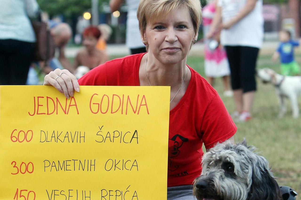 Prosvjed protiv ubijanja pasa