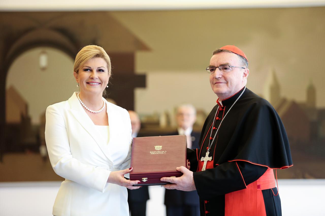 Predsjednica posmrtno odlikovala kardinala Franju Kuharića