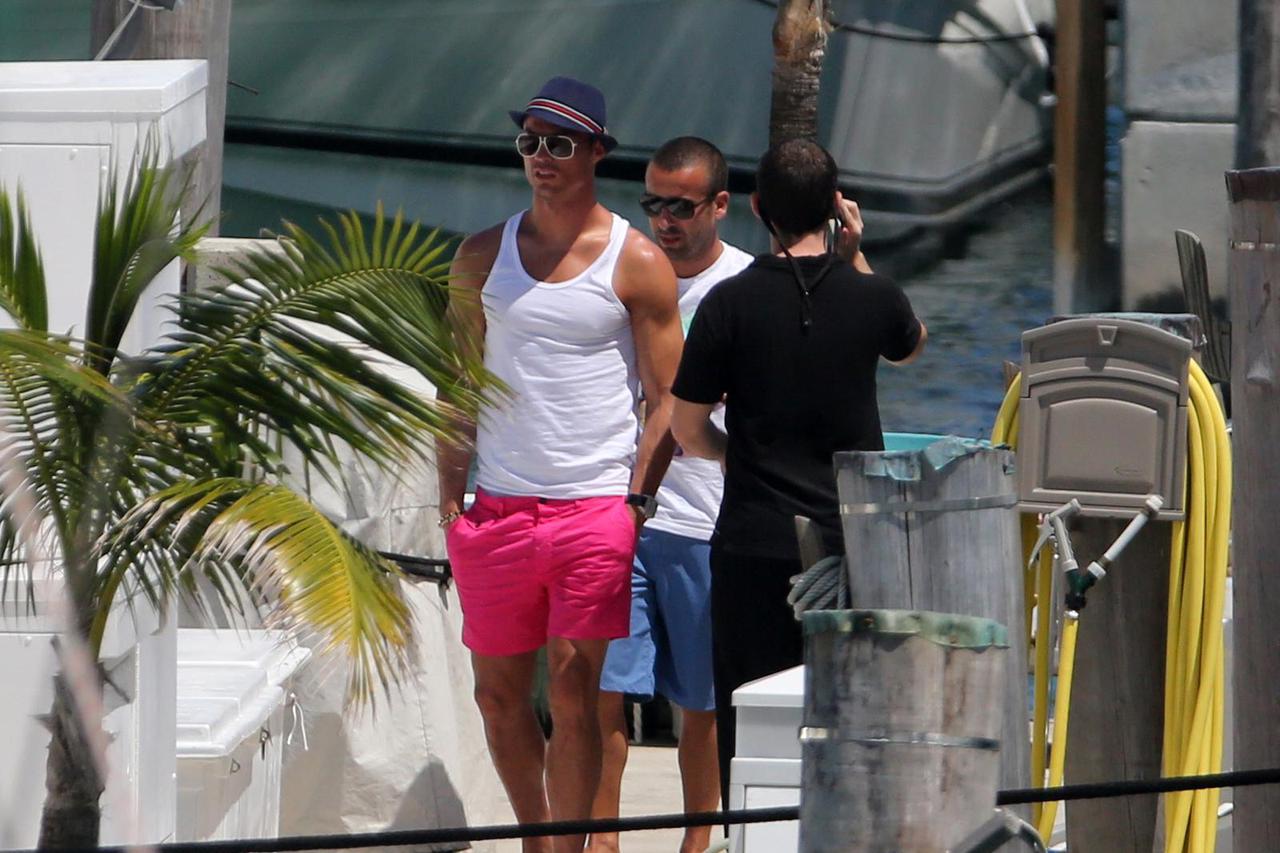 Miami: Cristiano Ronaldo uživa s prijateljima u godišnjem odmoru