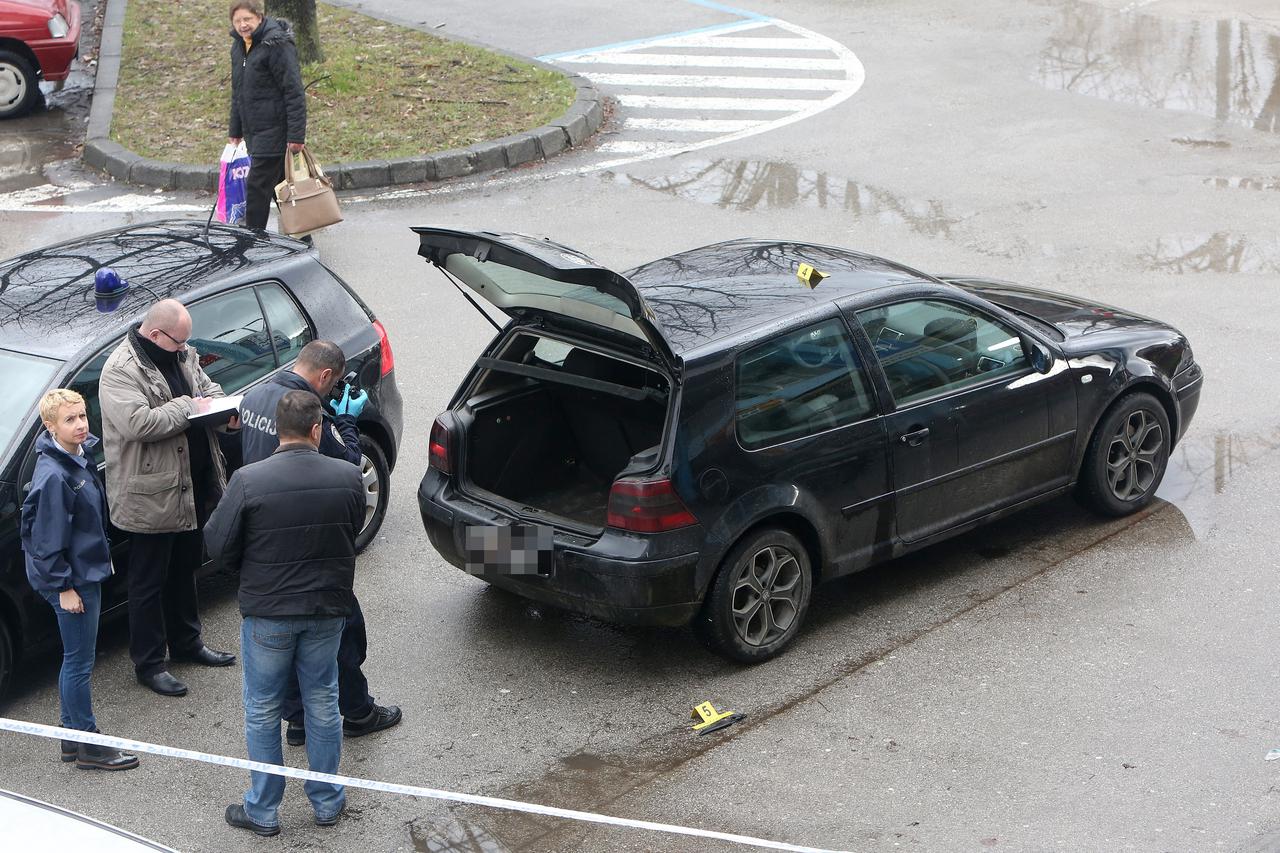 Karlovac: Muškarac izbo suprugu u automobilu na Gradskoj tržnici