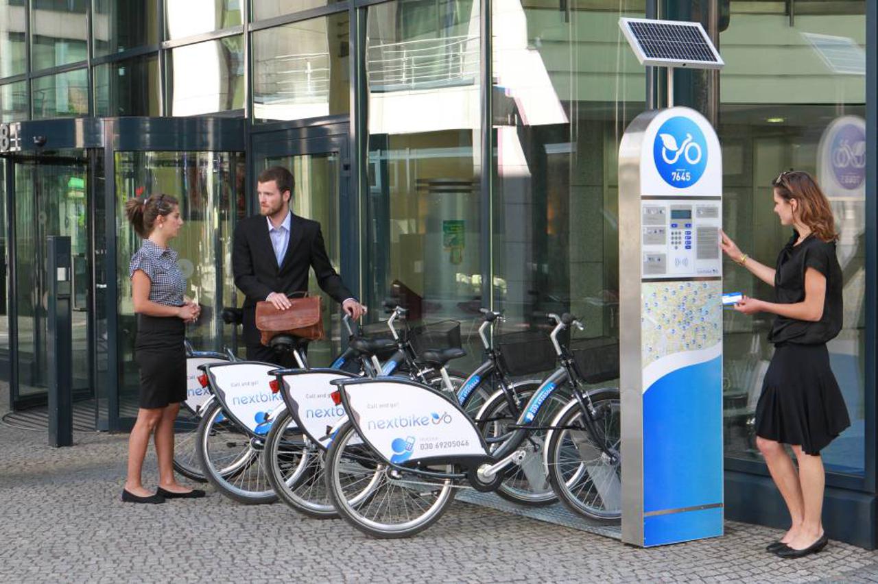 stanica s javnim biciklima