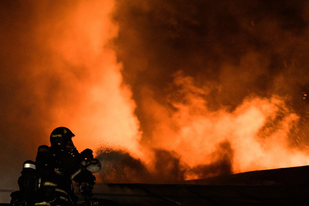 Moskva: Izbio požar u tvornici, poginulo 8 ljudi
