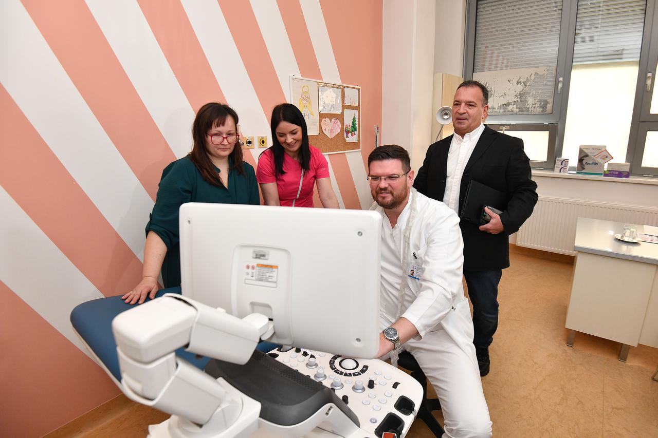Ministar zdravstva Vili Beroš posjetio je  Županijsku bolnicu Čakovec 