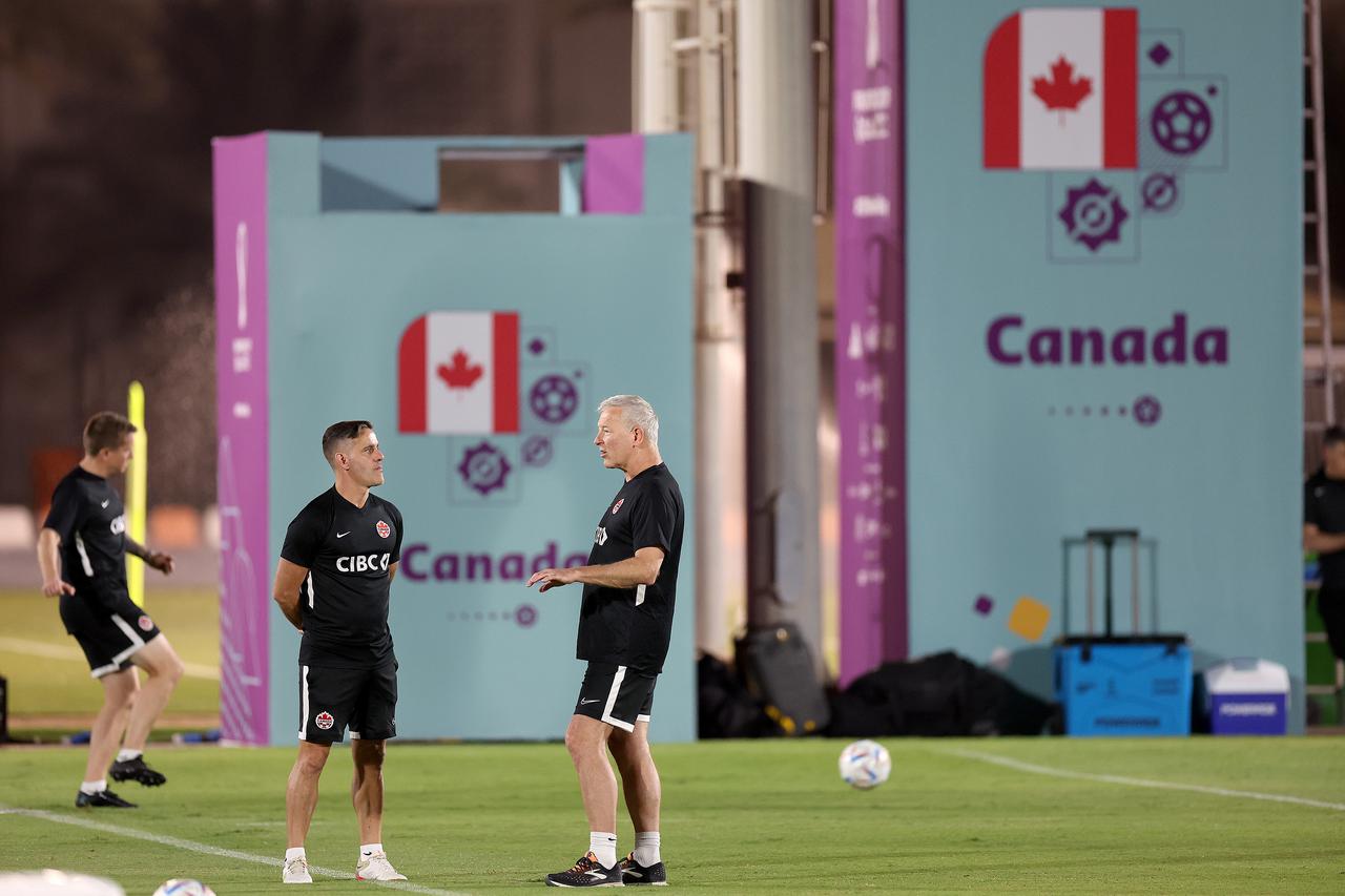 KATAR 2022 -Trening kanadske nogometne reprezentacije na Umm Salal SC trening centru u Dohi