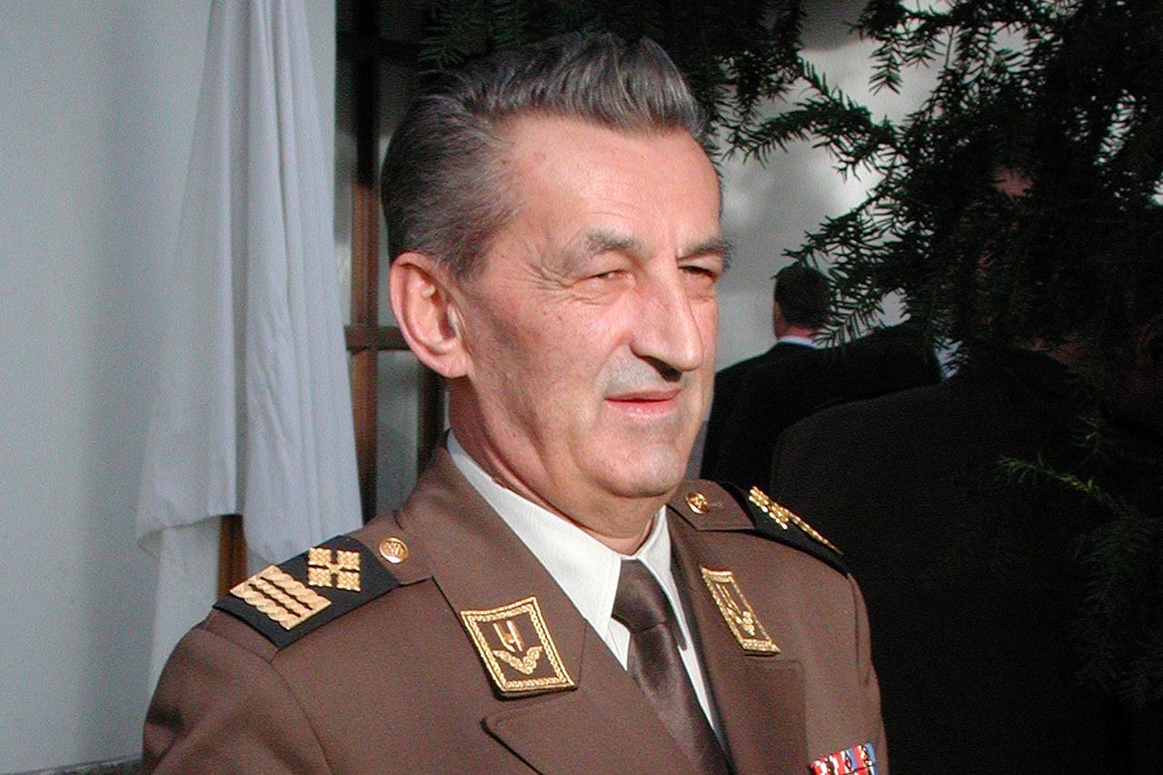 Petar Stipetić