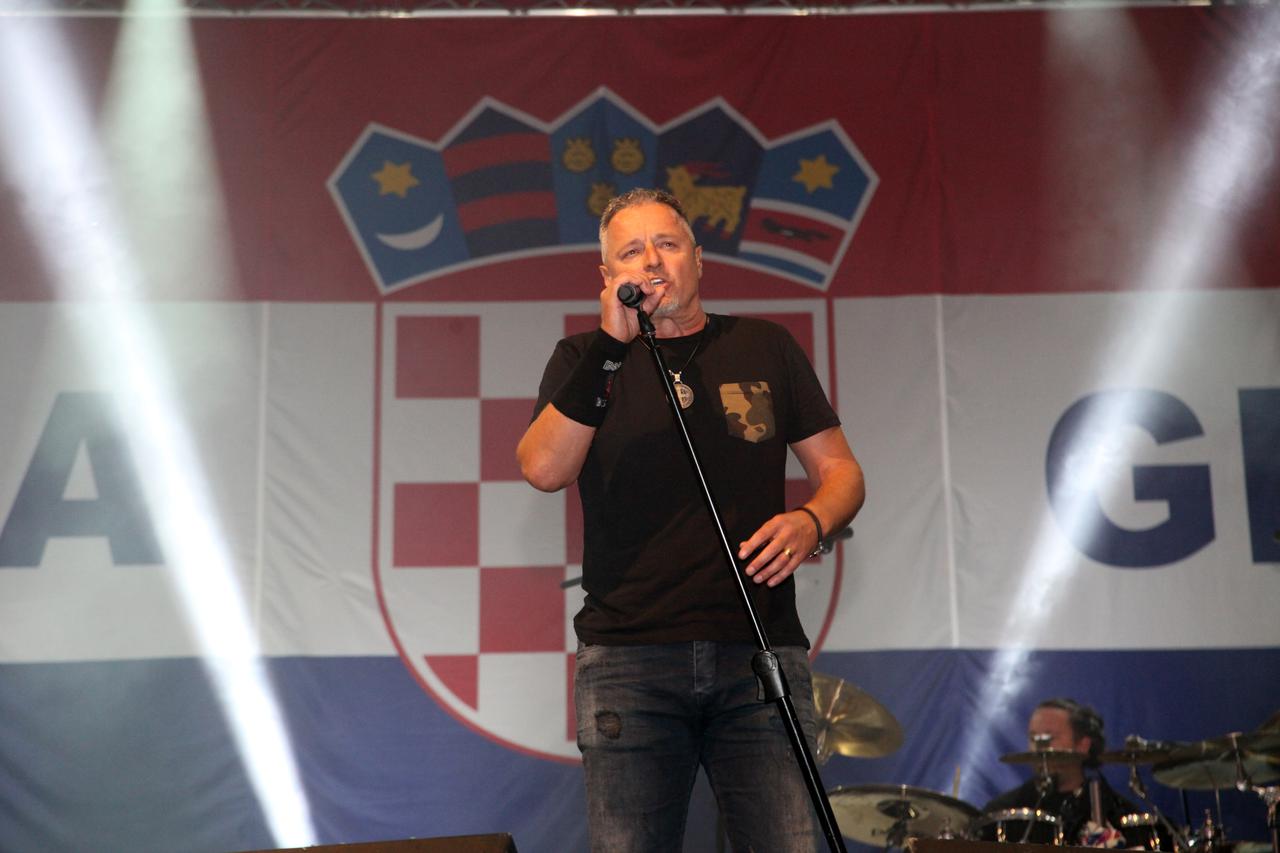 Marko Perković Thompson - koncert u Glini