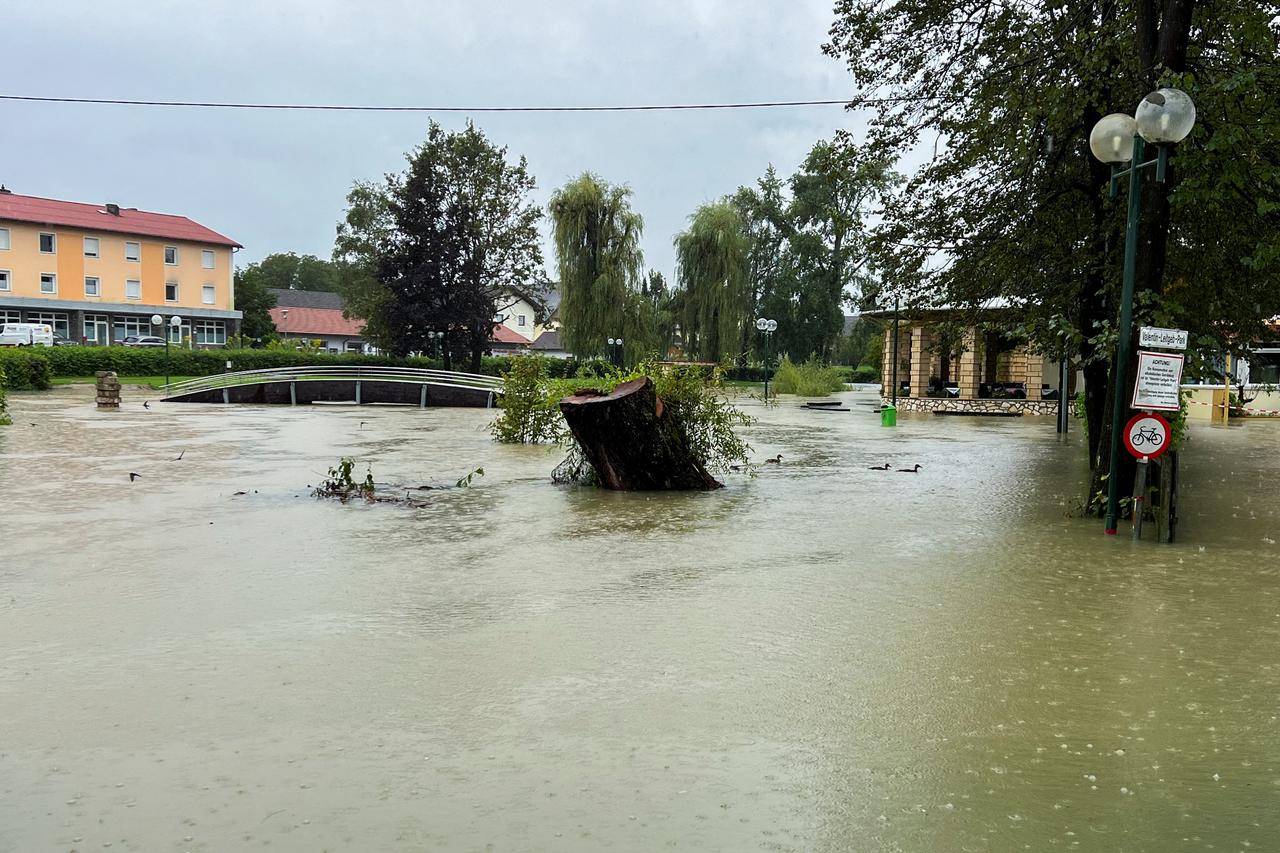 Heavy rainfall and floods in southern Austria