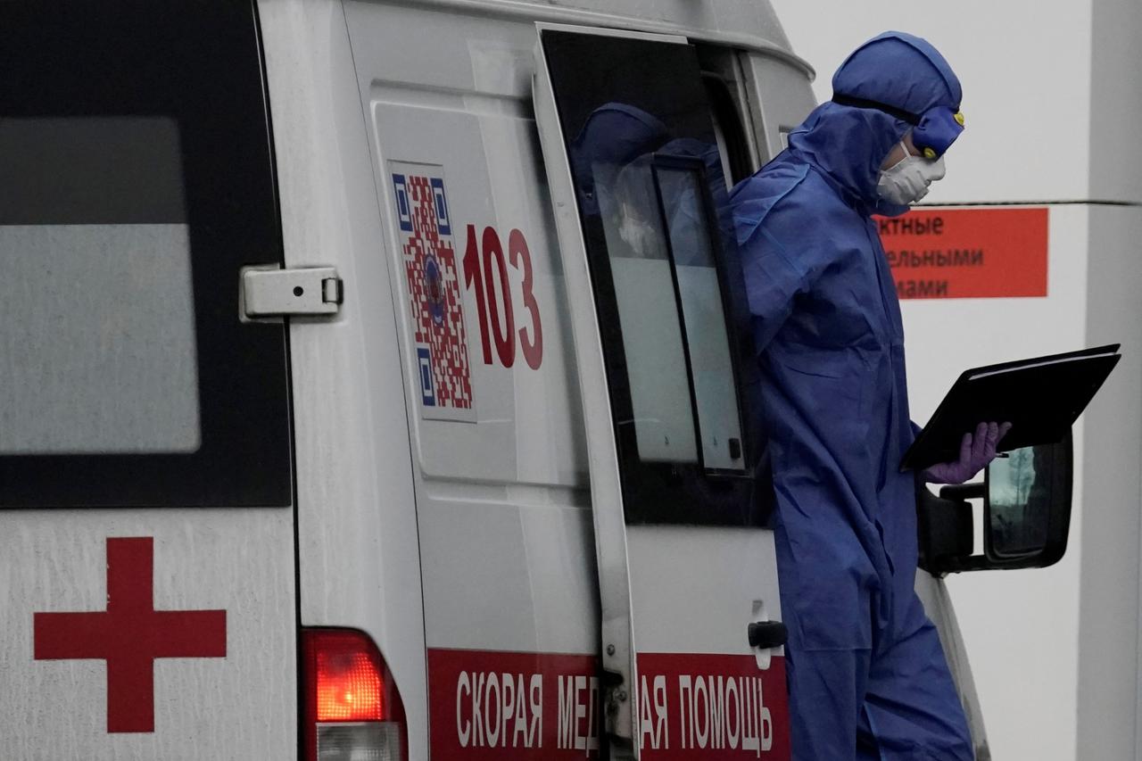 Medicinsko osoblje zaduženo za oboljele od koronavirusa u Rusiji