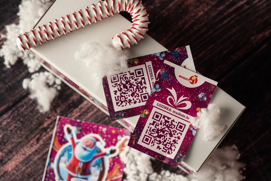 Kovčeg Djeda Božićnjaka