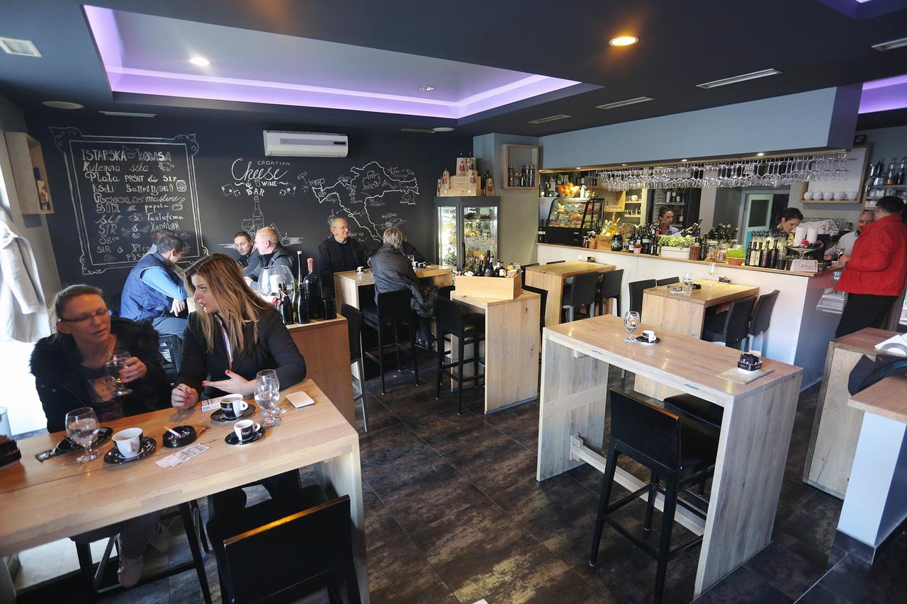 Cheese bar