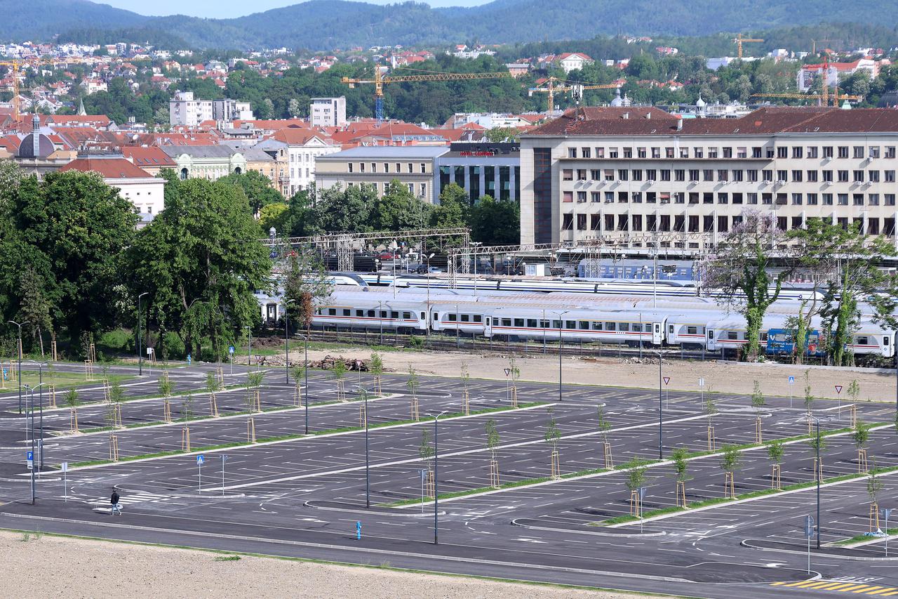 Zagreb: Parkiralište u Strojarskoj još uvijek čeka pristupnu cestu, ali kraj sage se nazire