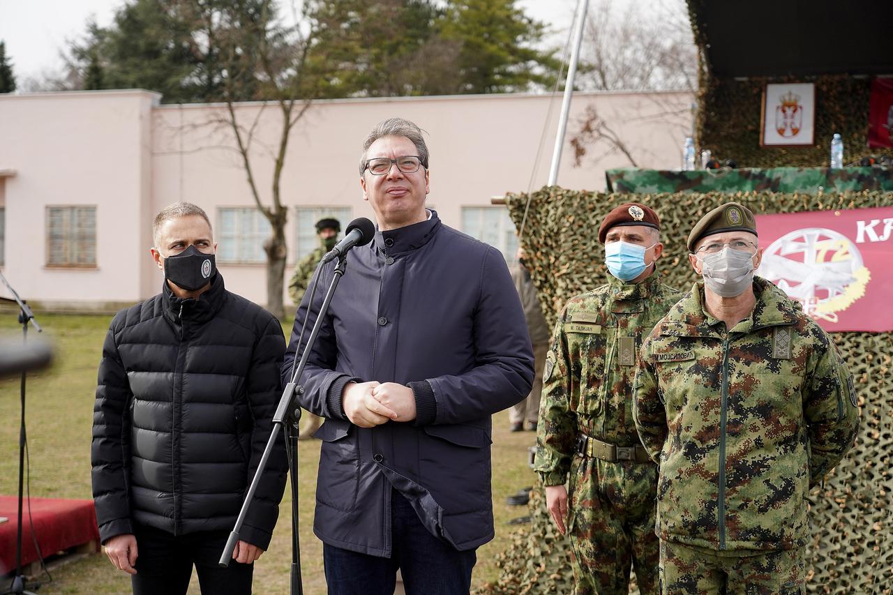 Beograd: Predsjednik Vučić prisustvovao vojnoj vježbi