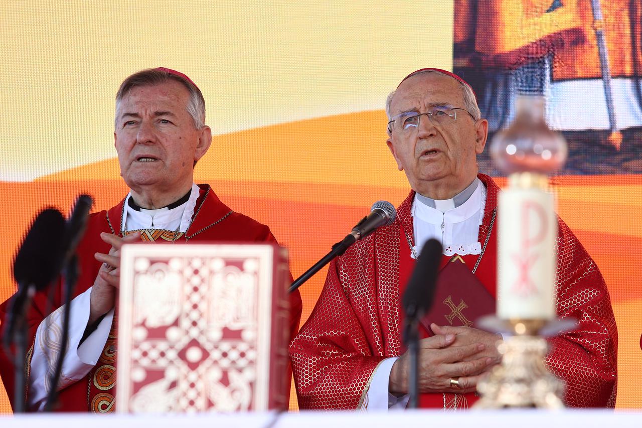 Split na Rivi svečano proslavio svoga zaštitnika sv. Dujma