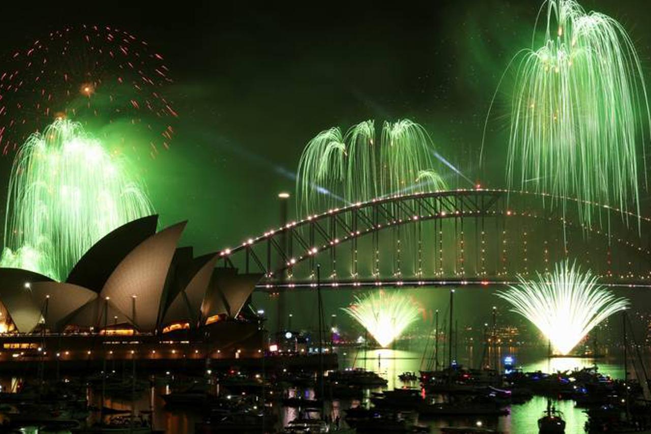 Feed/24Sata/2025-52/2025-12-31T134853Z-1144632024-Rc2Priajmyhh-Rtrmadp-3-New-Year-Australia-Fireworks.Jpg
