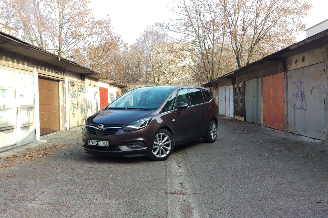 Opel Zafira