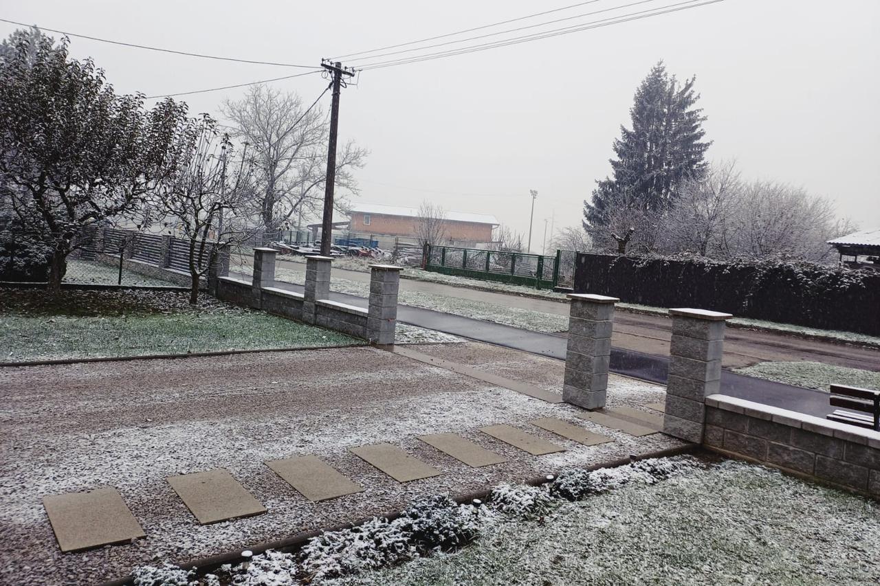 Snijeg u središnjoj Hrvatskoj
