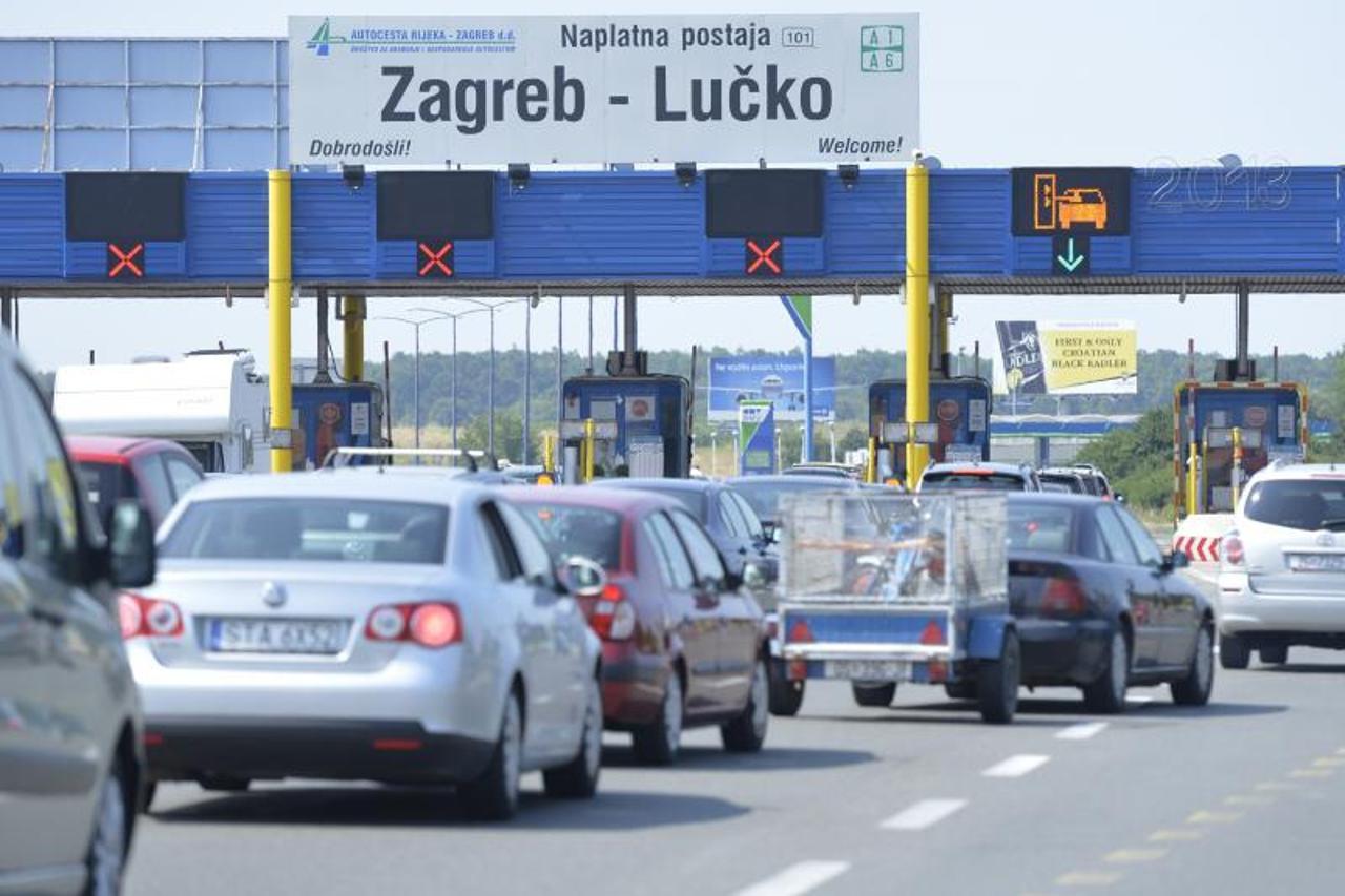 Naplatna postaja Lučko 