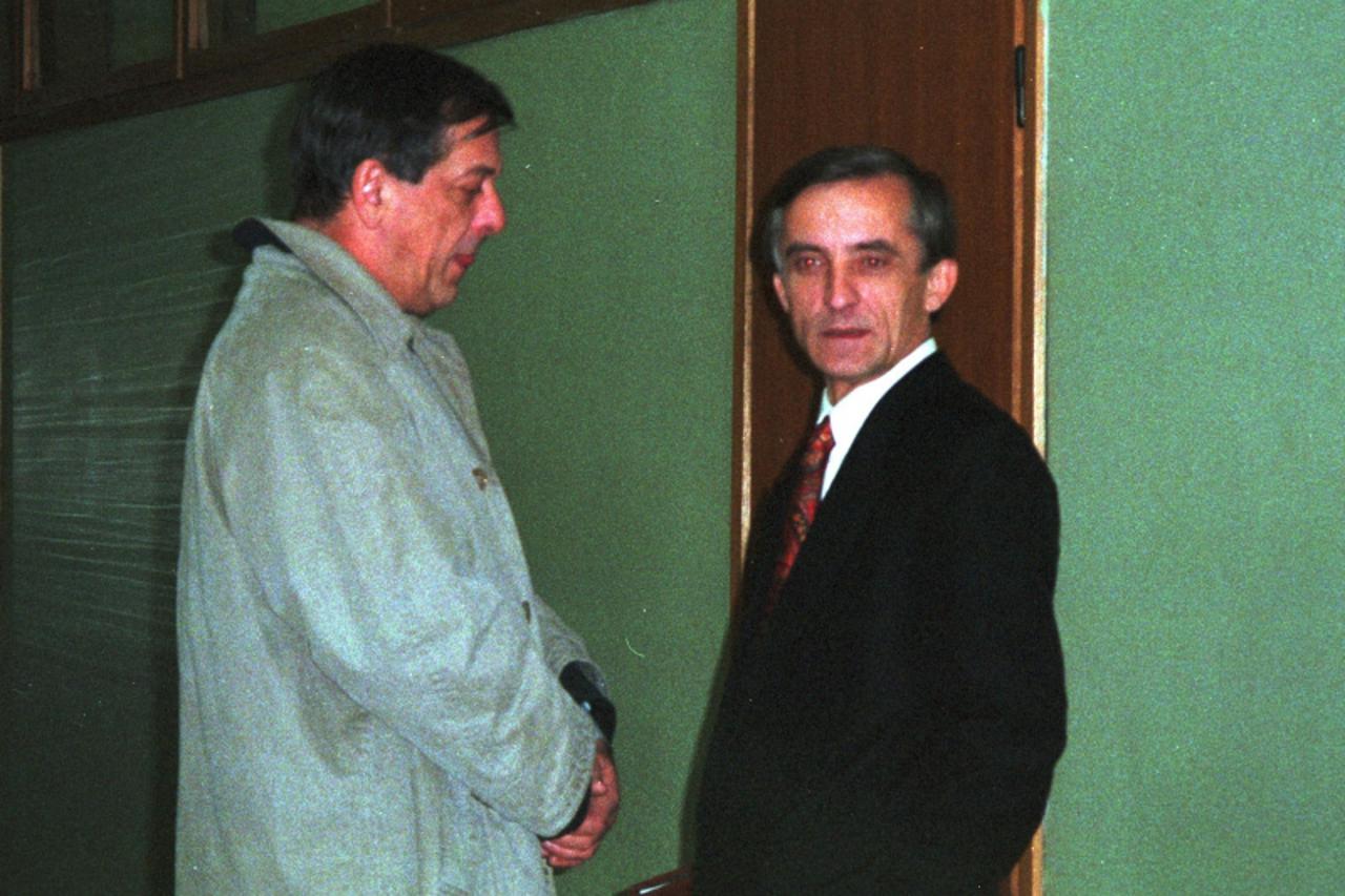 'CRNA IVAN  TOLJ SNIMILA:ANDREA KASANIC'
