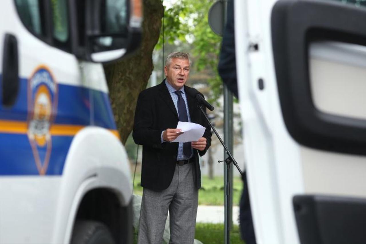 Ranko Ostojić,automobili,granična kontrola