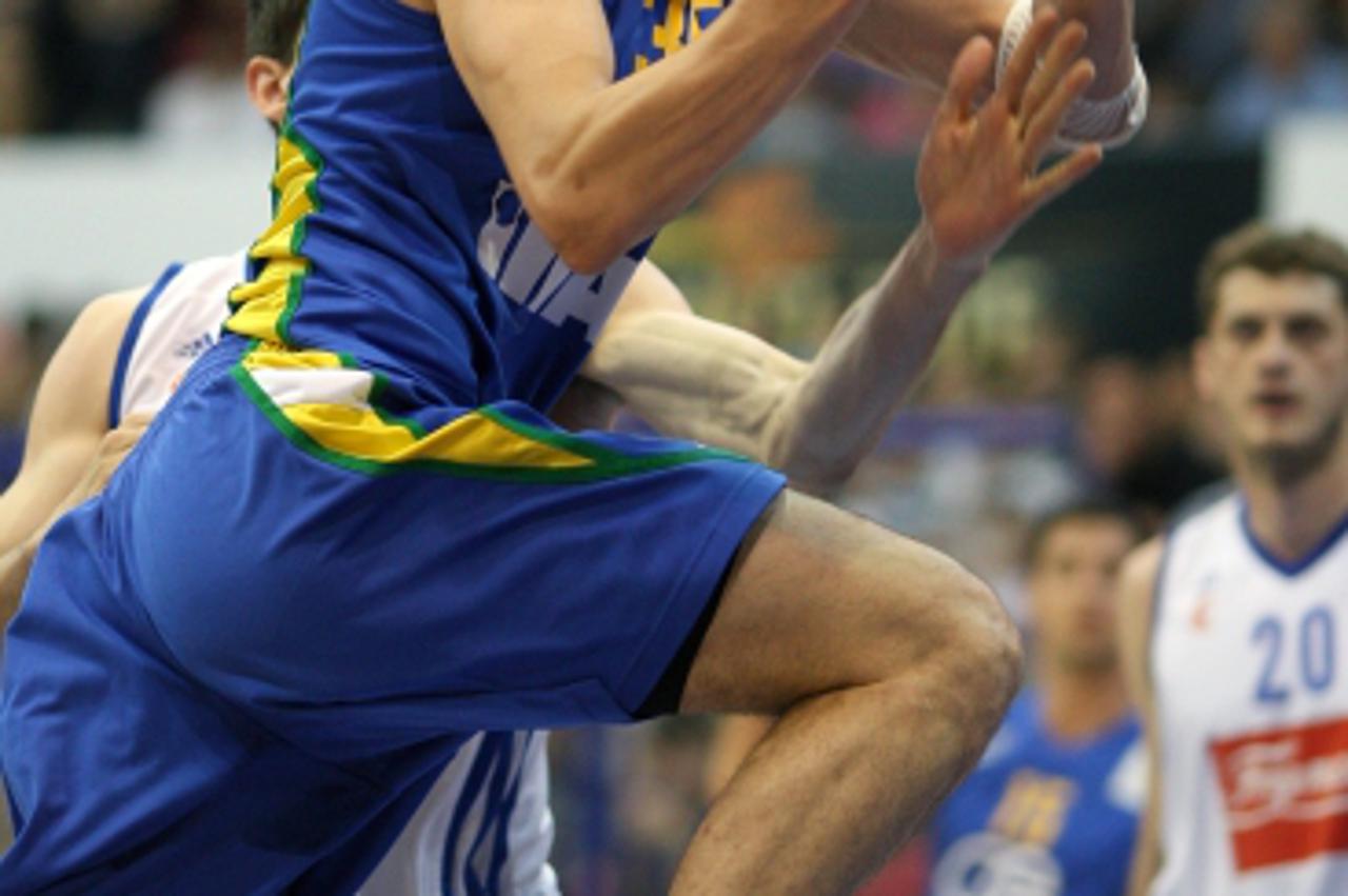 '29.04.2012., Zagreb, KC Drazen Petrovic - 14. kolo A-1 Muske lige za prvaka.Kosarkaska utakmica KK Cibona ? KK Zagreb.Dario Saric. Photo: Igor Kralj/PIXSELL'