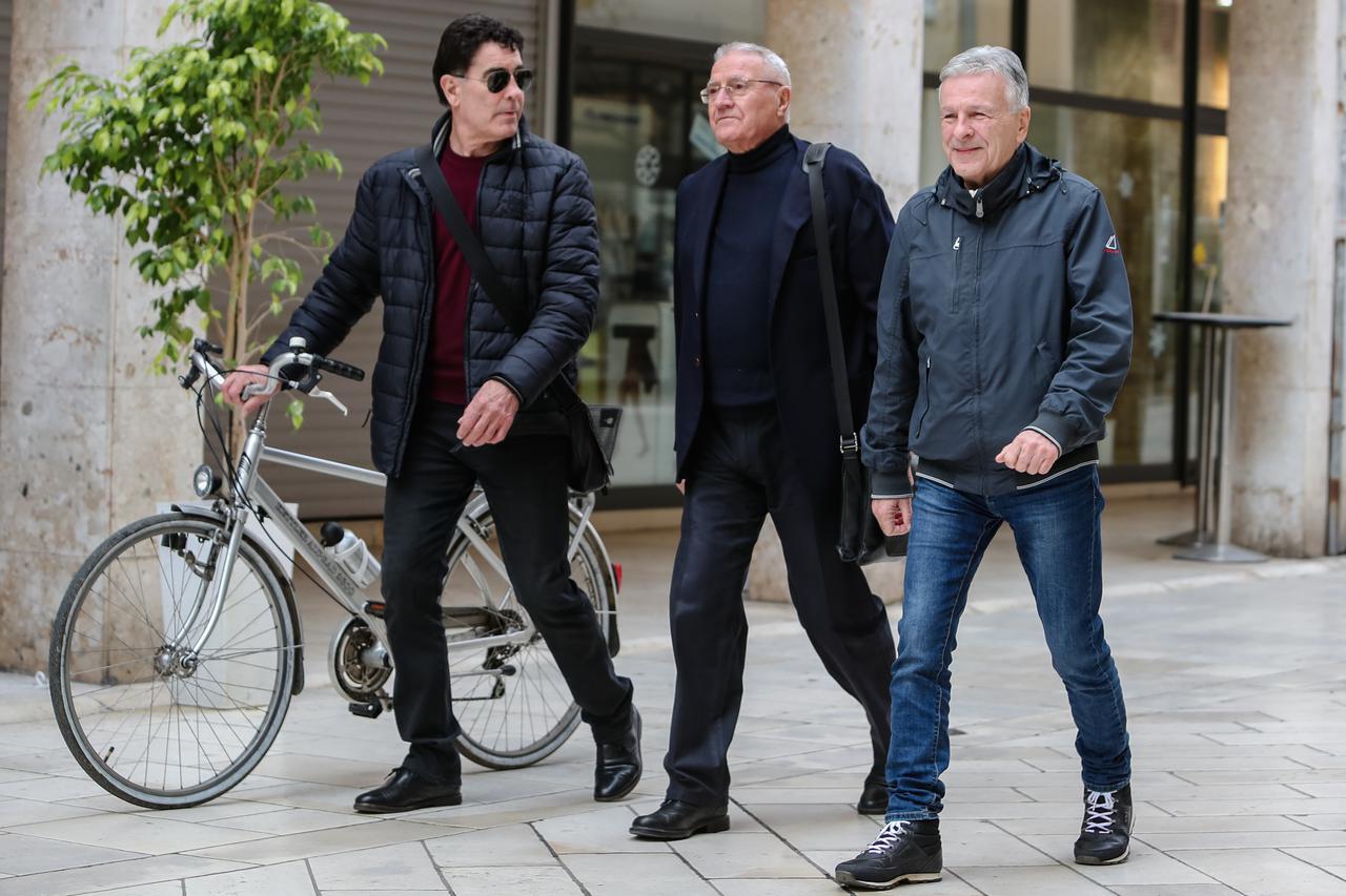 Zadar: Bivši košarkaš Giuseppe Pino Gjergja u šetnji gradom