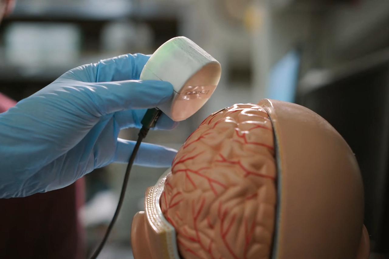 Interface cerveau-IA sans fil