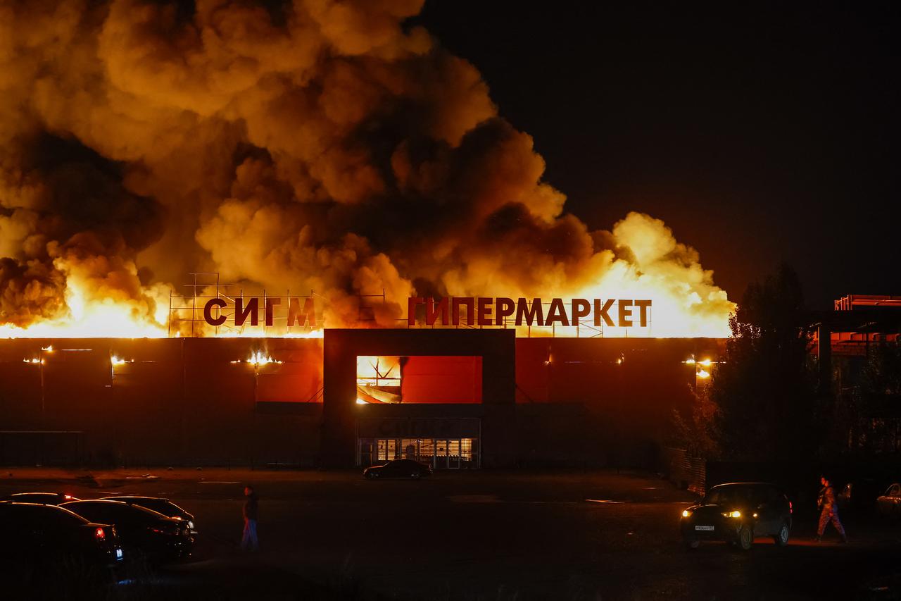 Aftermath of strikes on Donetsk