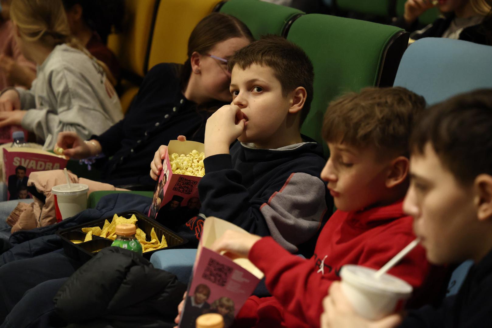 Režiju filma potpisuju Marina Andree Škop i Vanda Raýmanova