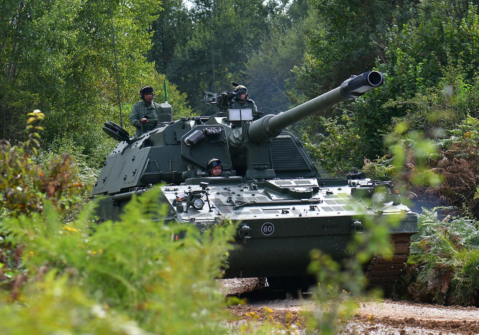 Posuđene haubice nakon mimohoda su vraćene Njemačkoj, da bi nedugo zatim u Hrvatsku došle sve plaćene haubice
