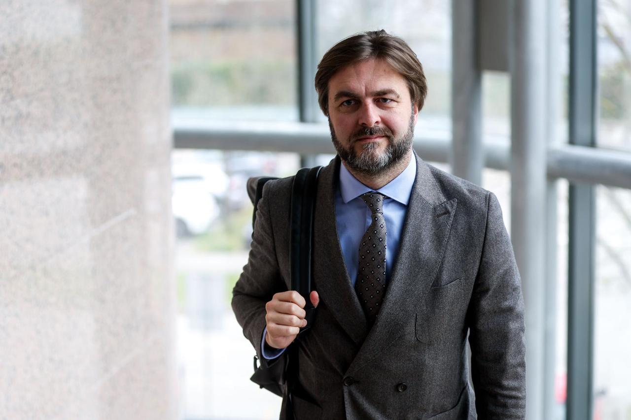 Zagreb: Dolazak na 157. sjednicu Vlade RH
