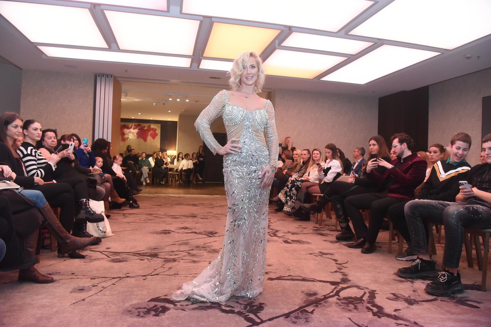 U međuvremenu je završila njezina karijera pa su joj pali i prihodi, a sve je dodatno pogoršala pandemija koronavirusa koja je harala svijetom. 