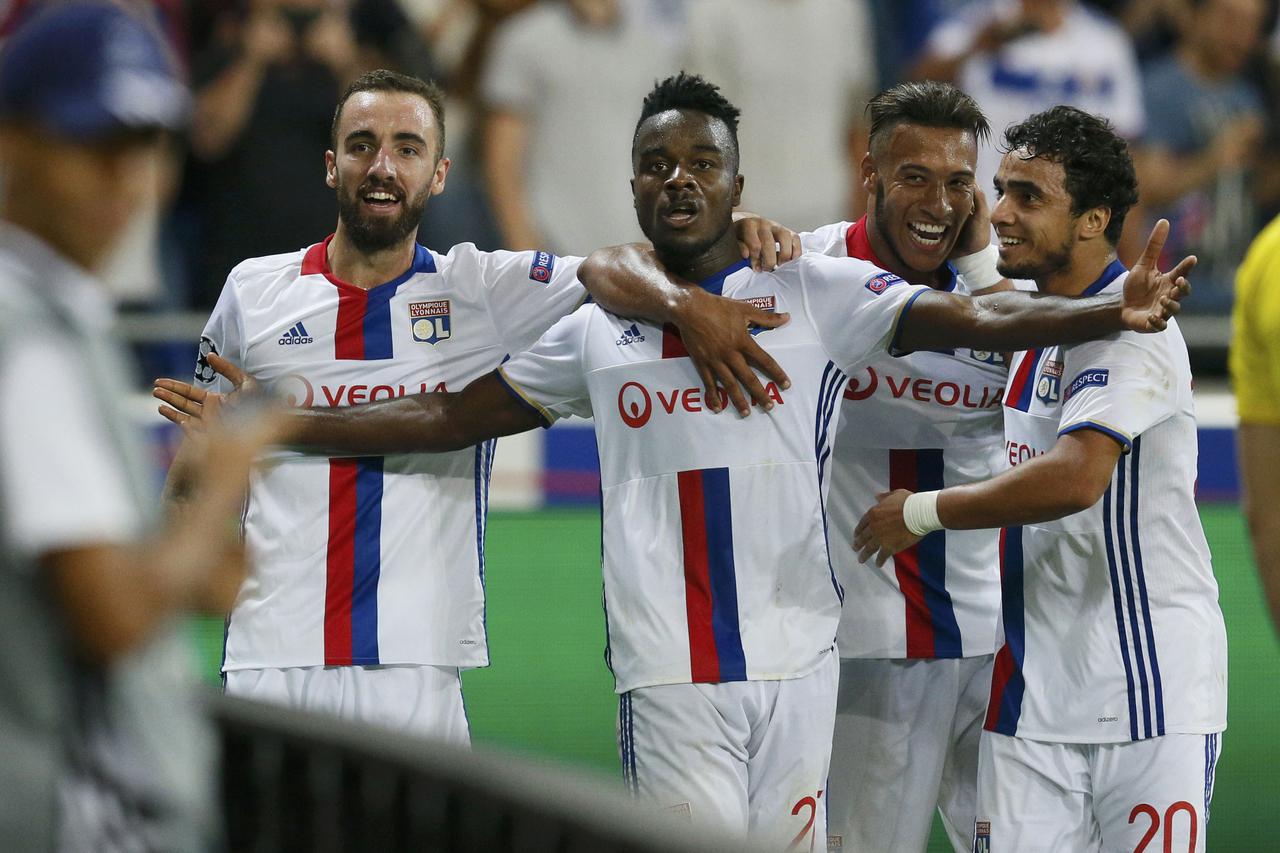 Lyon - Dinamo