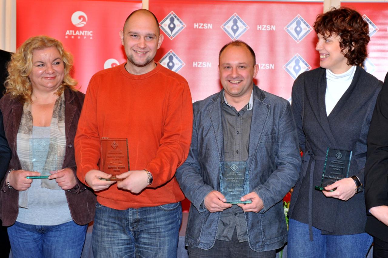 \'28.02.2011., Zagreb - U HND-u odrzalo se dodjeljivanje nagrada Hrvatskog zbora sportskih novinara za ostvarena postignuca u 2010. Antonio Bronic nagradjen u kategoriji fotografija. Photo: Marko Luku