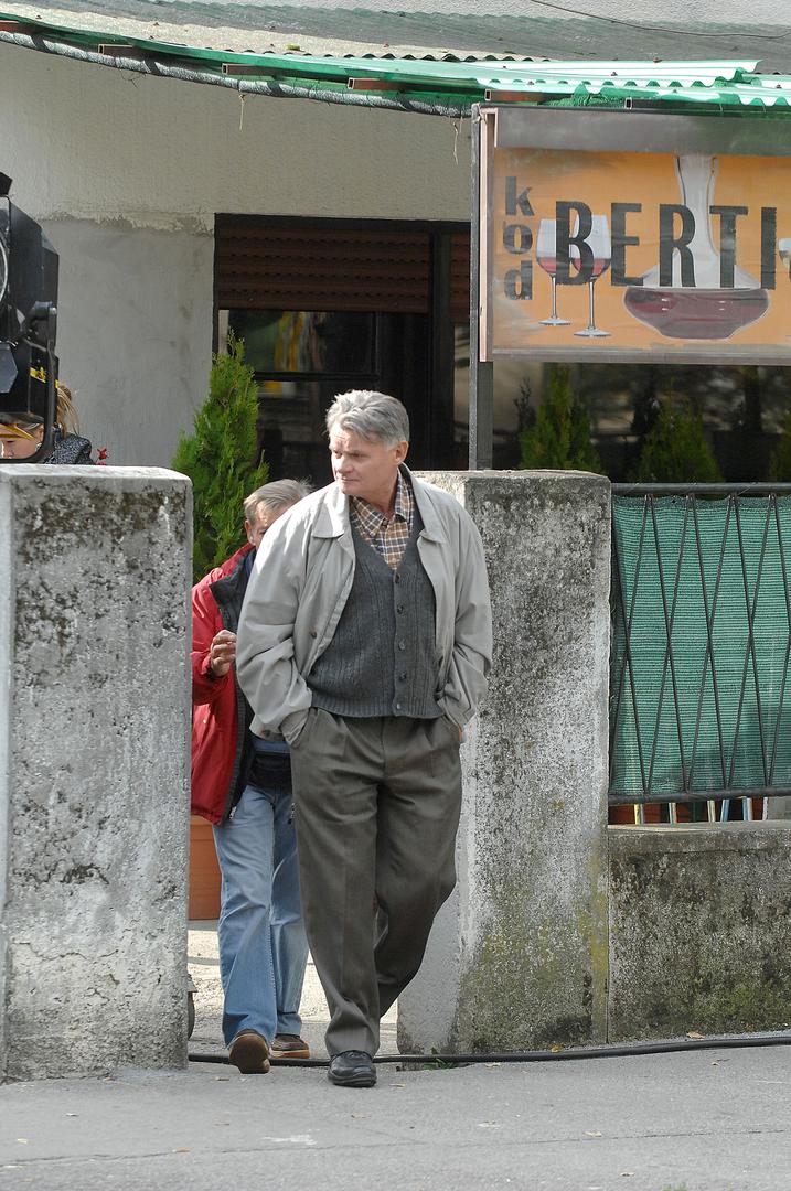 17,10..2009.,Zagreb - Nastavak snimanja serije "Odmori se zasluzio si" u kojoj u obitelji Kosmicki glume Igor Mesin,Vera Zima i Ivo GregurevicrPhoto: Boris Scitar/Vecernji list