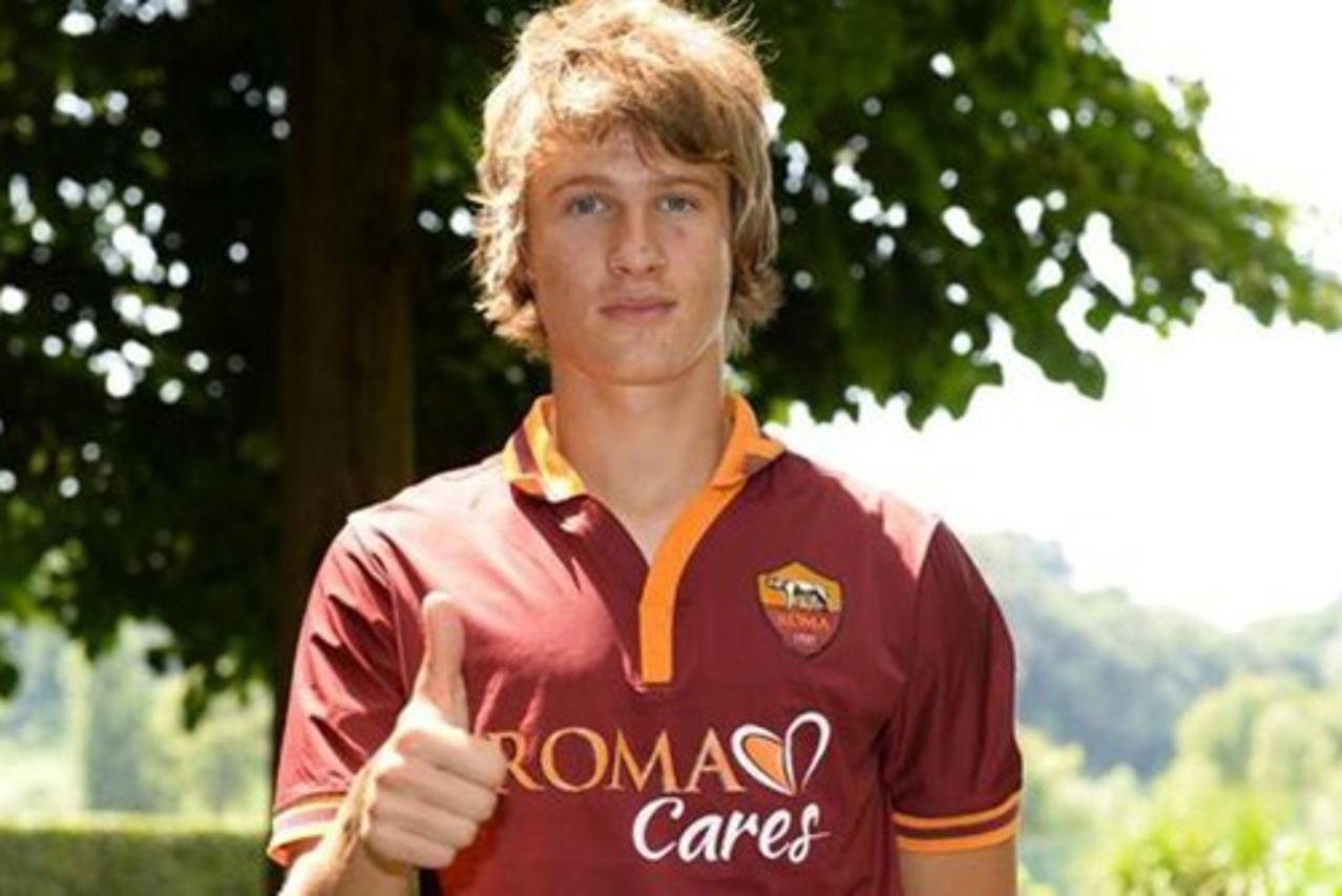 Tin Jedvaj