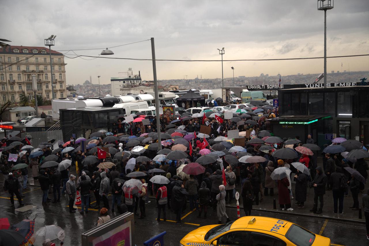Protest against Covid restrictions and vaccine mandate - Istanbul