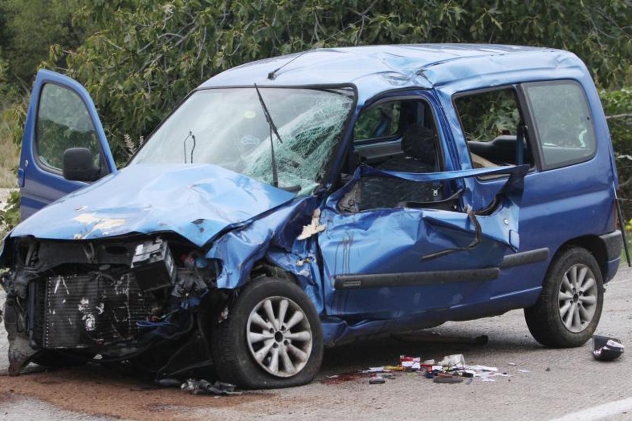 prometna nesreca,grabovac,sibenik,portal (1)