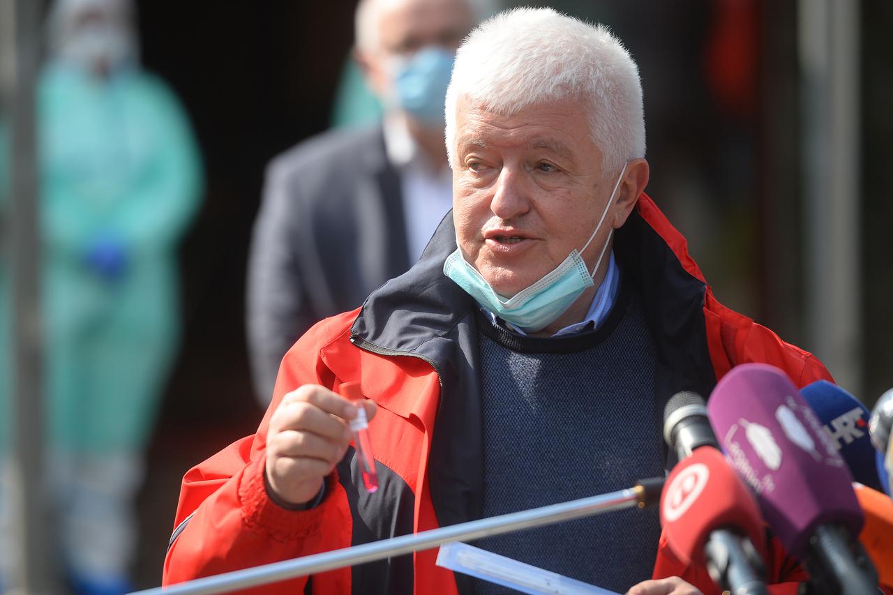 Zagreb: Milan Bandić obišao "drive in" dijagnostiku koronavirusa