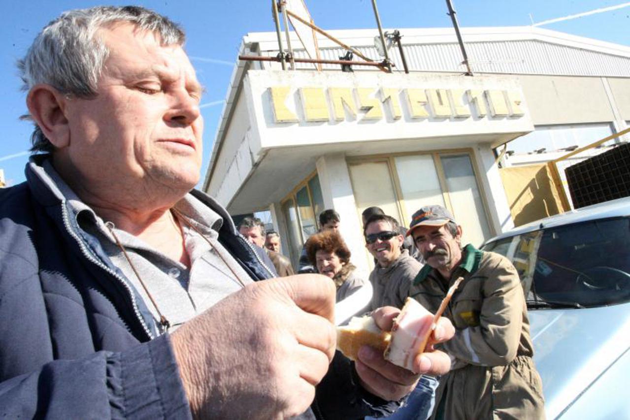 konstruktor, prosvjed (1)
