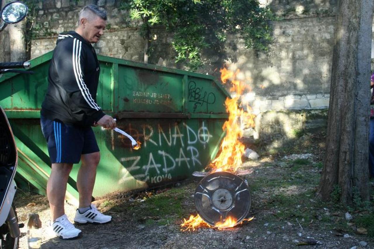 Spalili potpise za Kalelargu 