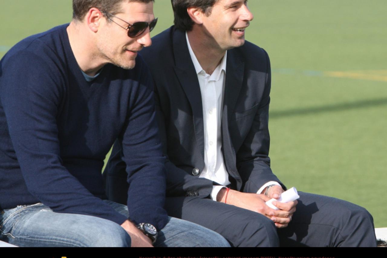 '07.05.2010.Split - Prvi medjunarodni U17 za juniore,turnir u nogometu Kup Sv Duje. Dinamo-Slavia.Slaven Bilic i Goran Vucevic. Photo: Ivo Cagalj/PIXSELL'