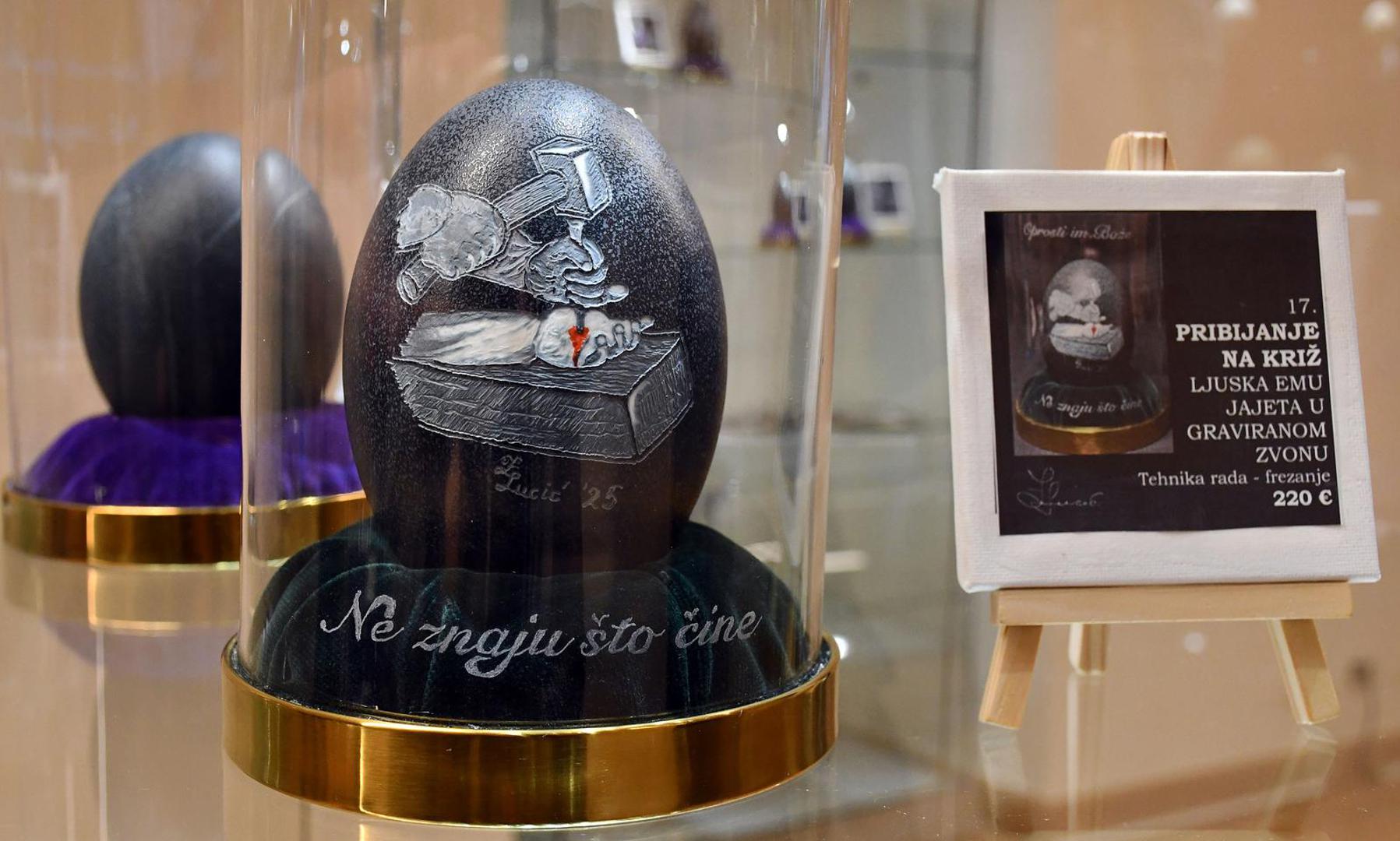 03.04.2025., Pozega: U Muzeju grada Požege otvorenje izlozbe jedinstvenih umjetnickih dijela pod nazivom "Umjetnine od ljuski jaja" autora Zorana Lucica. Izlozba je humanitarnog karaktera. Photo: Ivica Galovic/PIXSELL