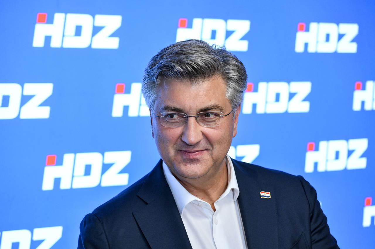 Zagreb: Andrej Plenković dao je izjavu medijima