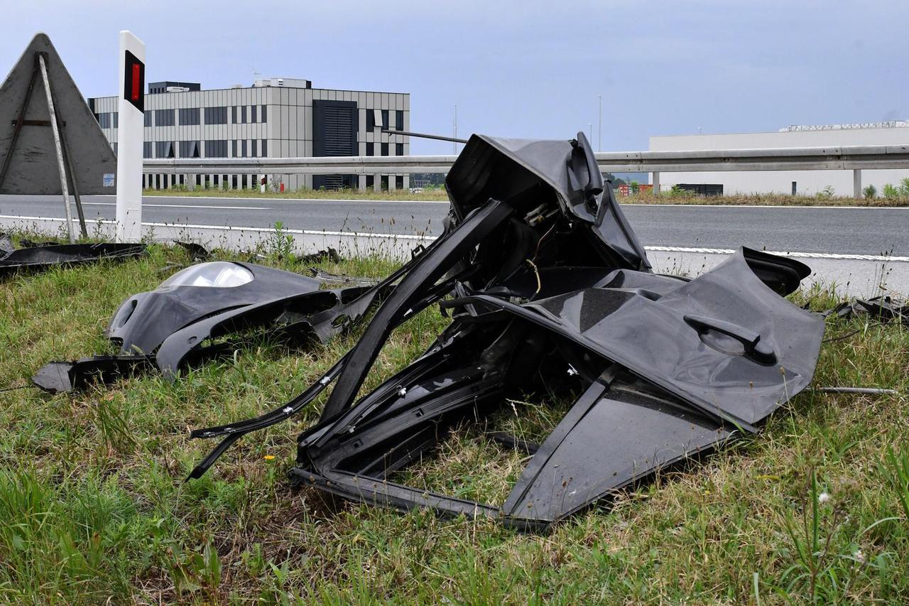 Nova Gradiška: Teška prometna nesreća na autocesti A3 u kojoj su poginule dvije osobe