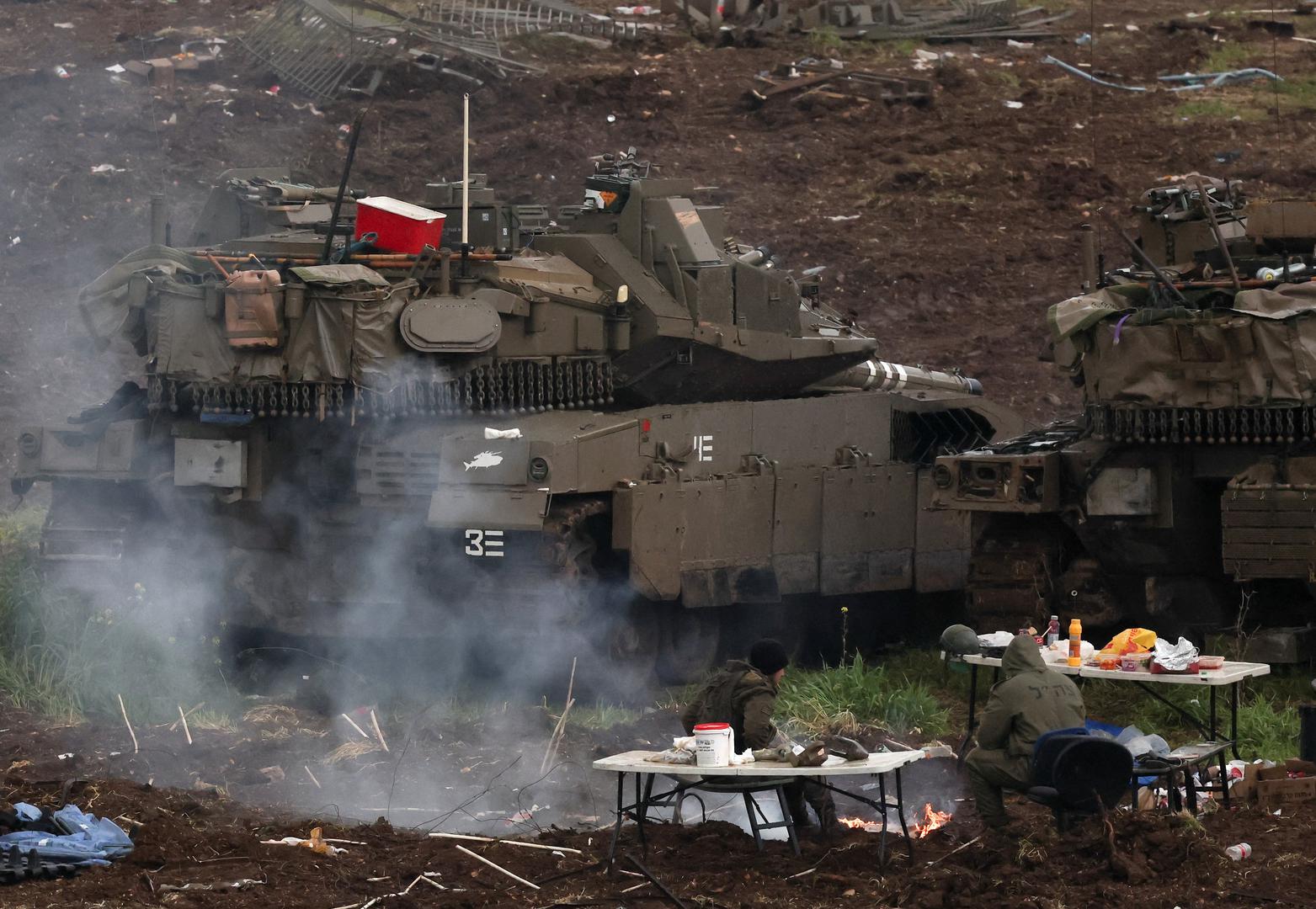 Iranska revolucionarna garda (IRGC) obećala je da će ubiti izraelskog premijera Benjamina Netanyahua, prema državnoj novinskoj agenciji IRNA. “Ako je kriminalni cionistički premijer još uvijek živ, nastavit ćemo ga progoniti i ubit ćemo ga”, navodi se u izjavi IRGC-a, prenosi AP.