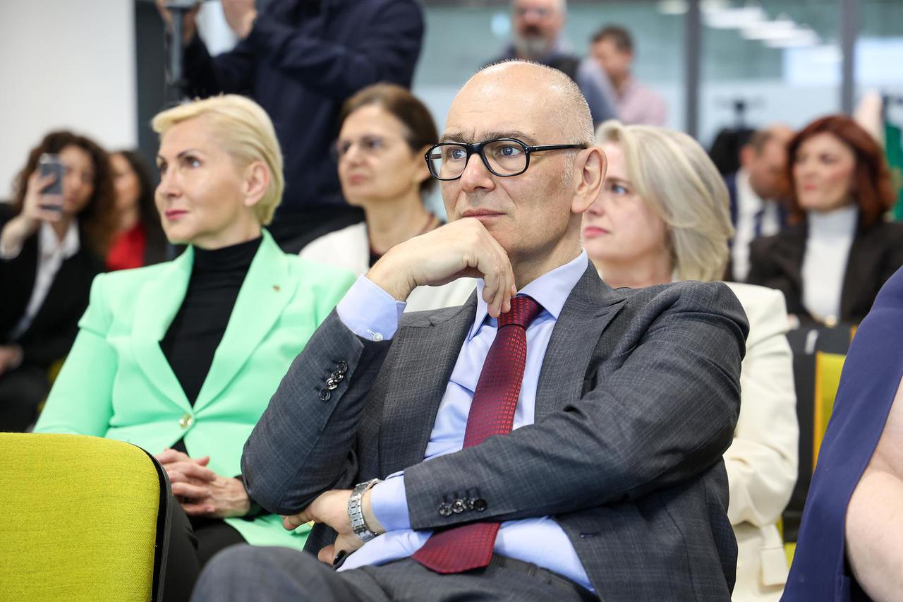 Zagreb: Panel ''Transformacija poduzetništva u Hrvatskoj - desetljeće EY Poduzetnika godine'' u HUP-u