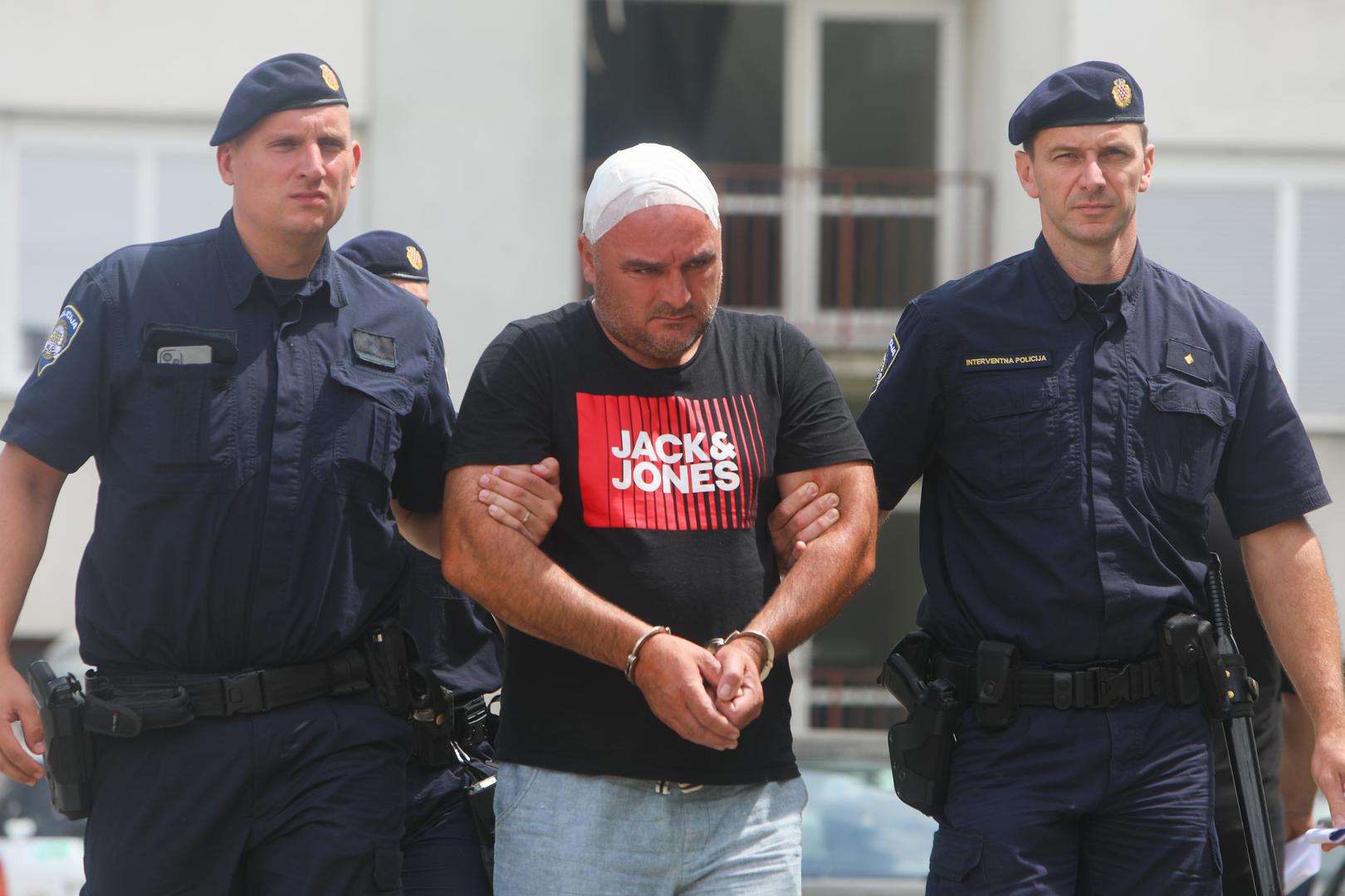 01.07.2024., Karlovac - Privodenje na ispitivanje na Zupanijski sud osumnjicenog za napad i ozlijedivanje biciklista u Vojnicu. Photo: Kristina Stedul Fabac/PIXSELL